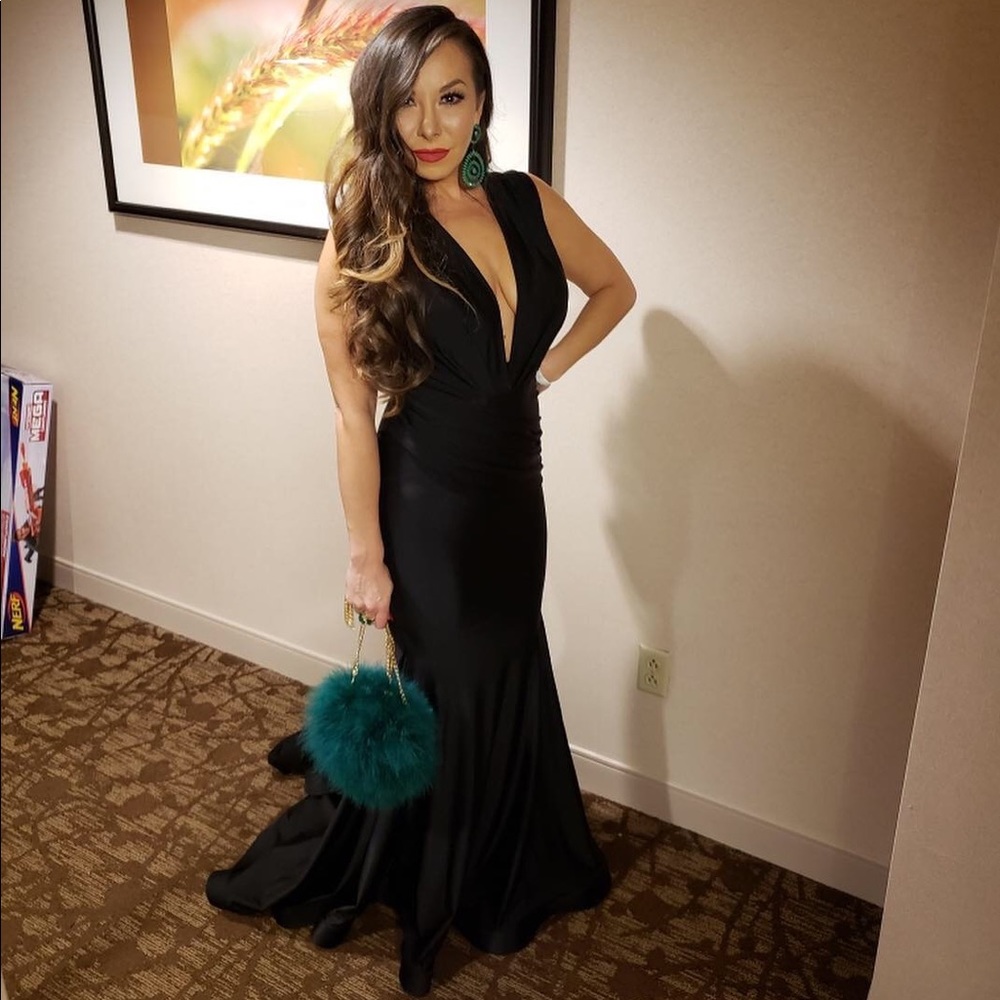 Jessica Angel Black Formal Prom Gala Gown small